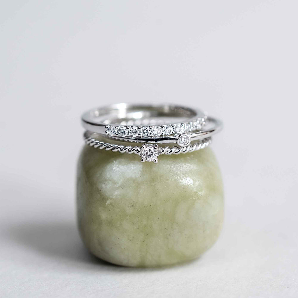 Twisted diamond ring | solid gold