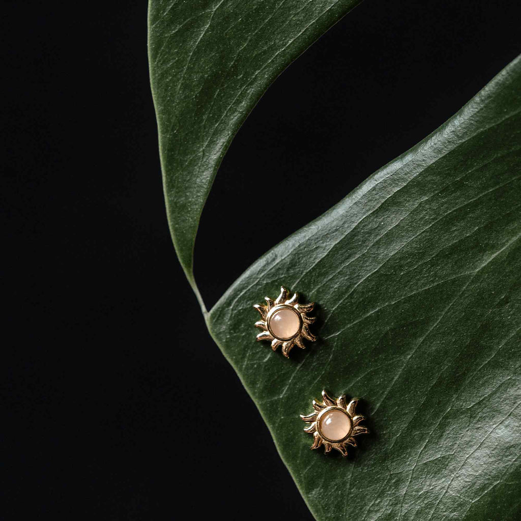 Precious sun stud