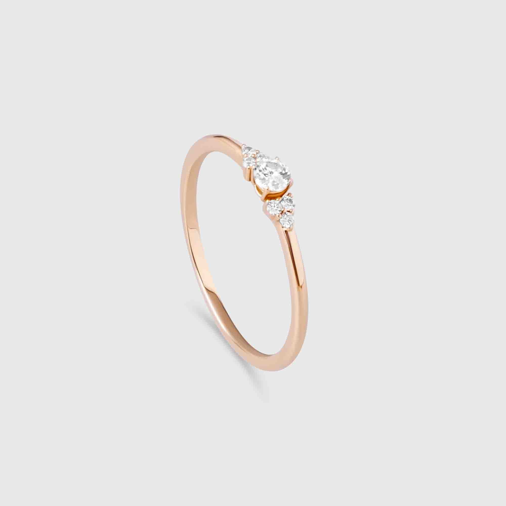 The fairy engagement ring | solid gold