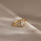 Diamant Blütenblatt Ring – Luftli