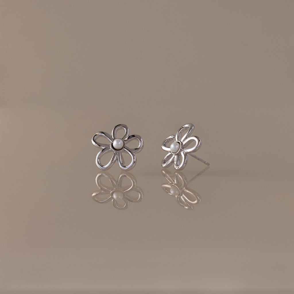 Lila Blüten Perle Ohrstecker – Luftli
