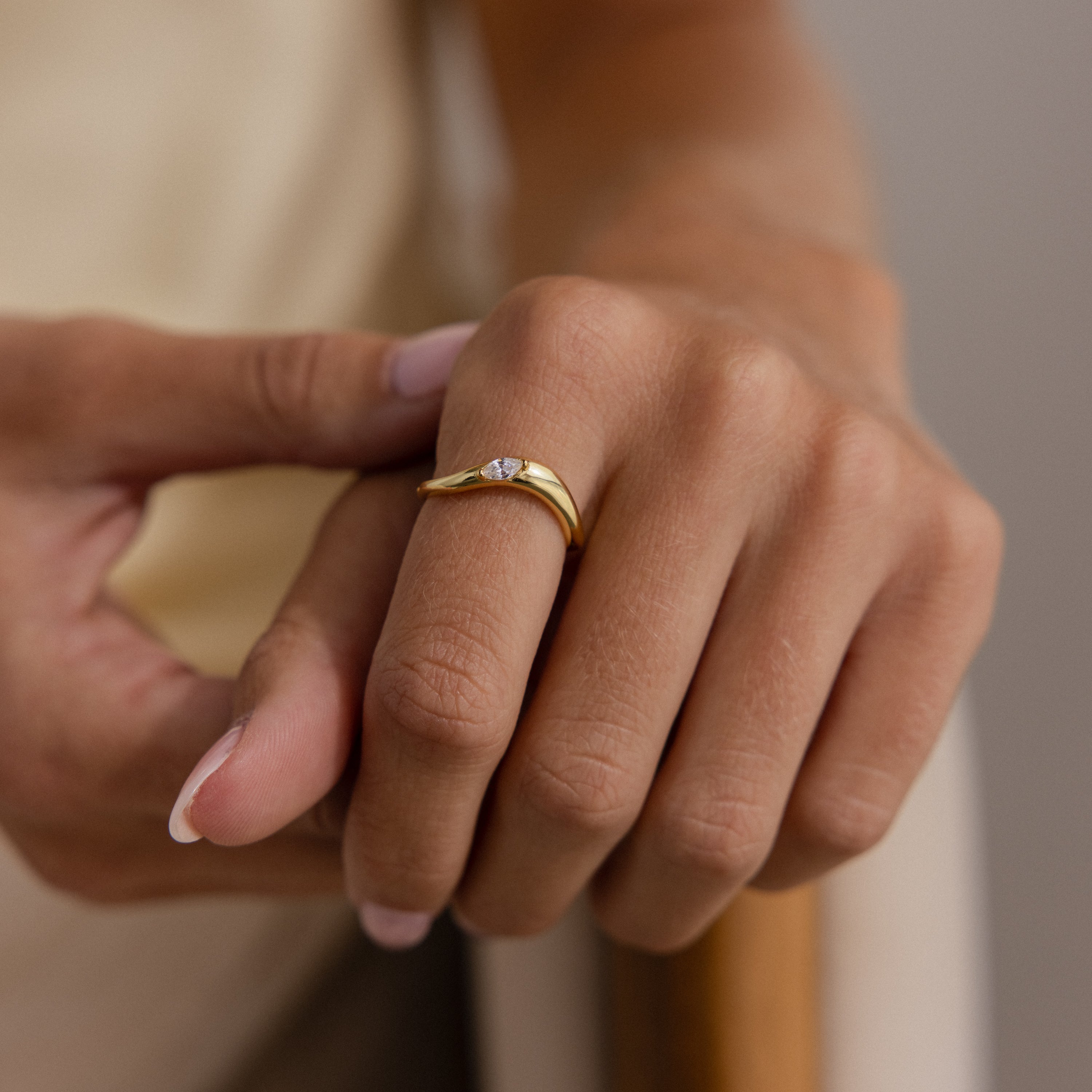 Zen Edelstein Kurven Ring – Luftli