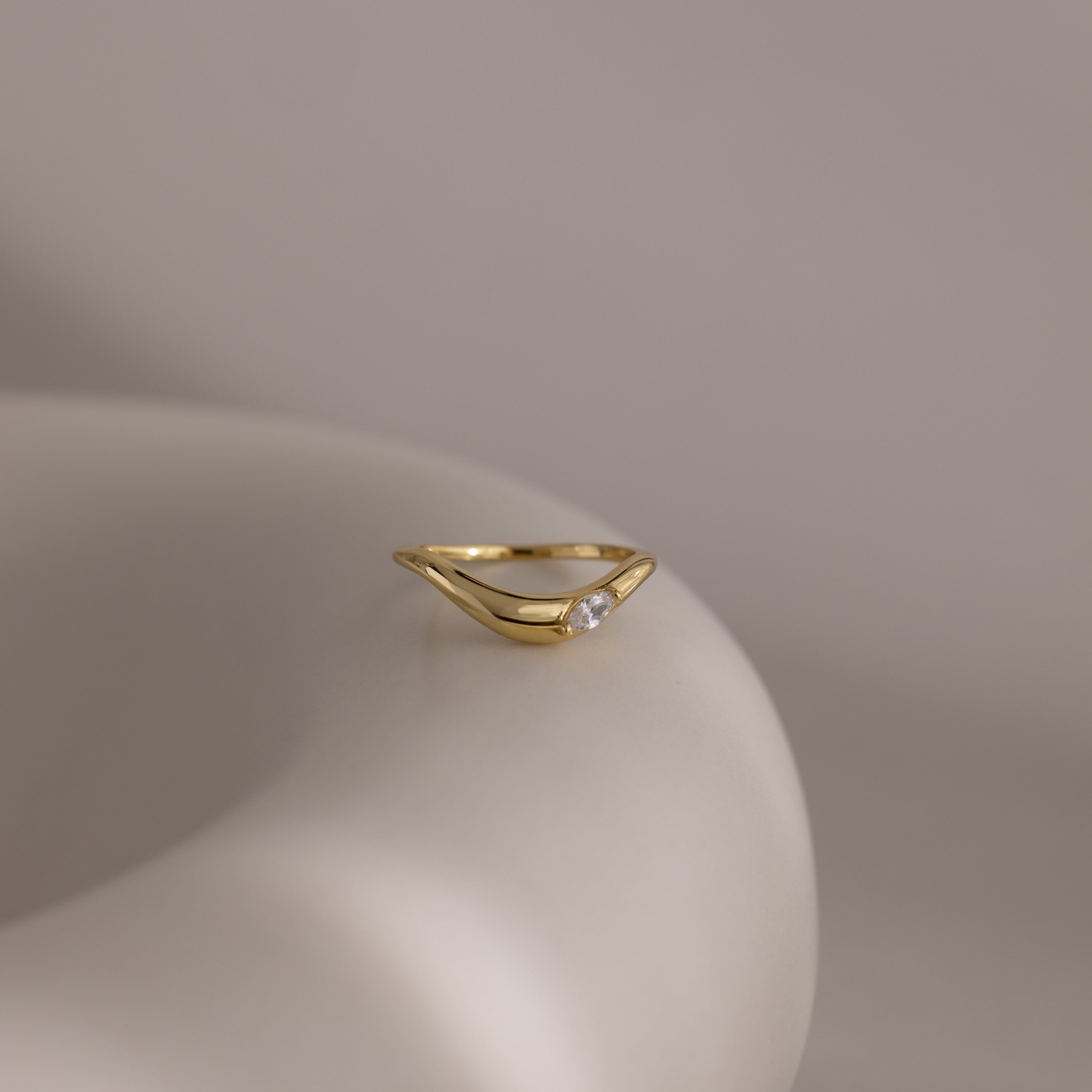 Zen Edelstein Kurven Ring – Luftli