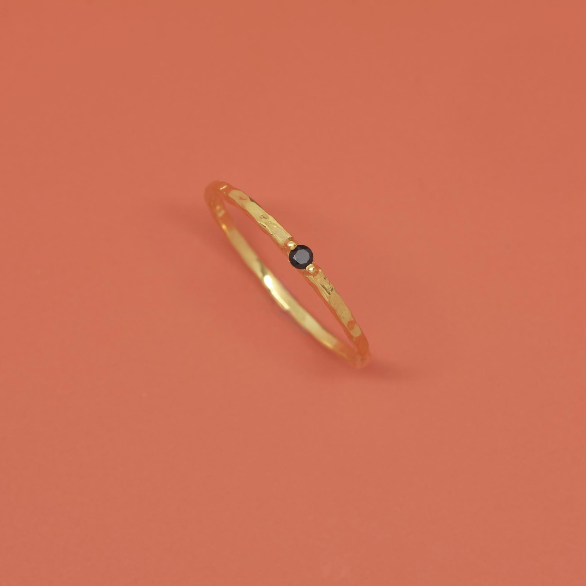 Hammered black ring