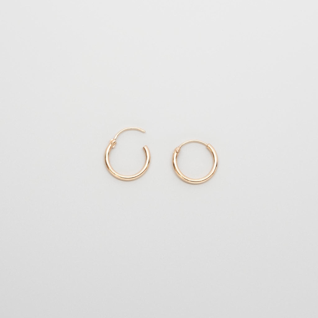 Simple hoop | solid gold - XS / S / M / L